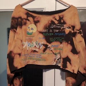 SOLD -Graphic Tie-Dye Cropped Sweatshirt